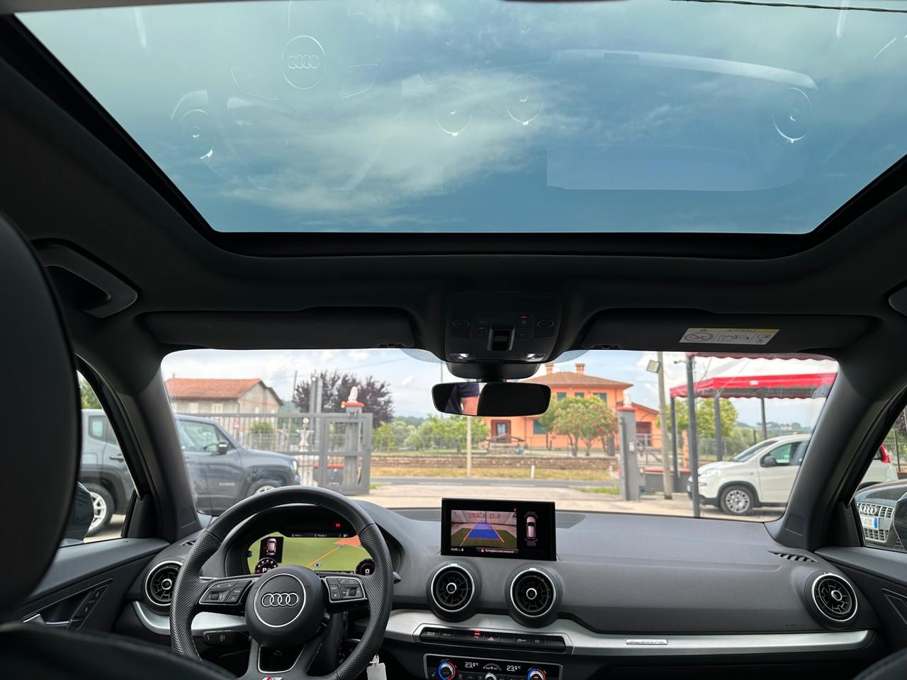 Audi SQ2 2.0*TFSI*QUATTRO*AUT*VIRTUAL*TETTO*MATRIX*KAMERA*