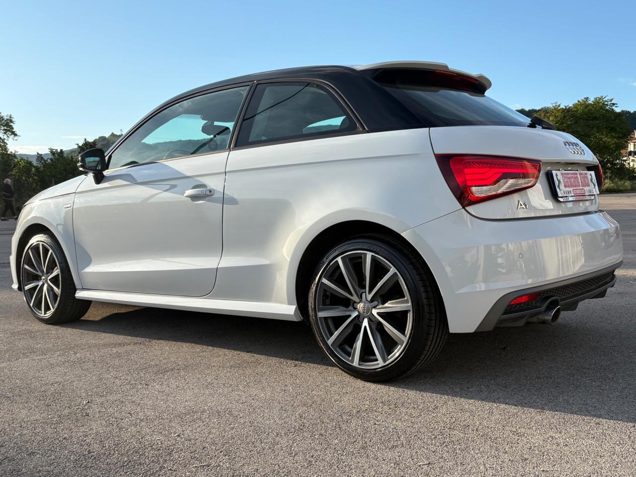 Audi A1 1.4 TDI 90 CV PERLATA S-LINE FULL/LED