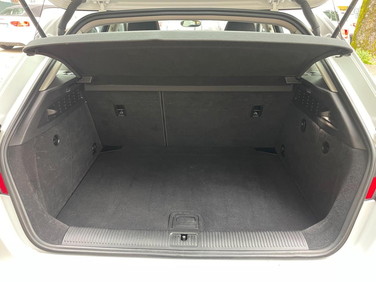 Audi A3 SPB 1.6 TDI clean diesel Ambition NEO PATENTATI