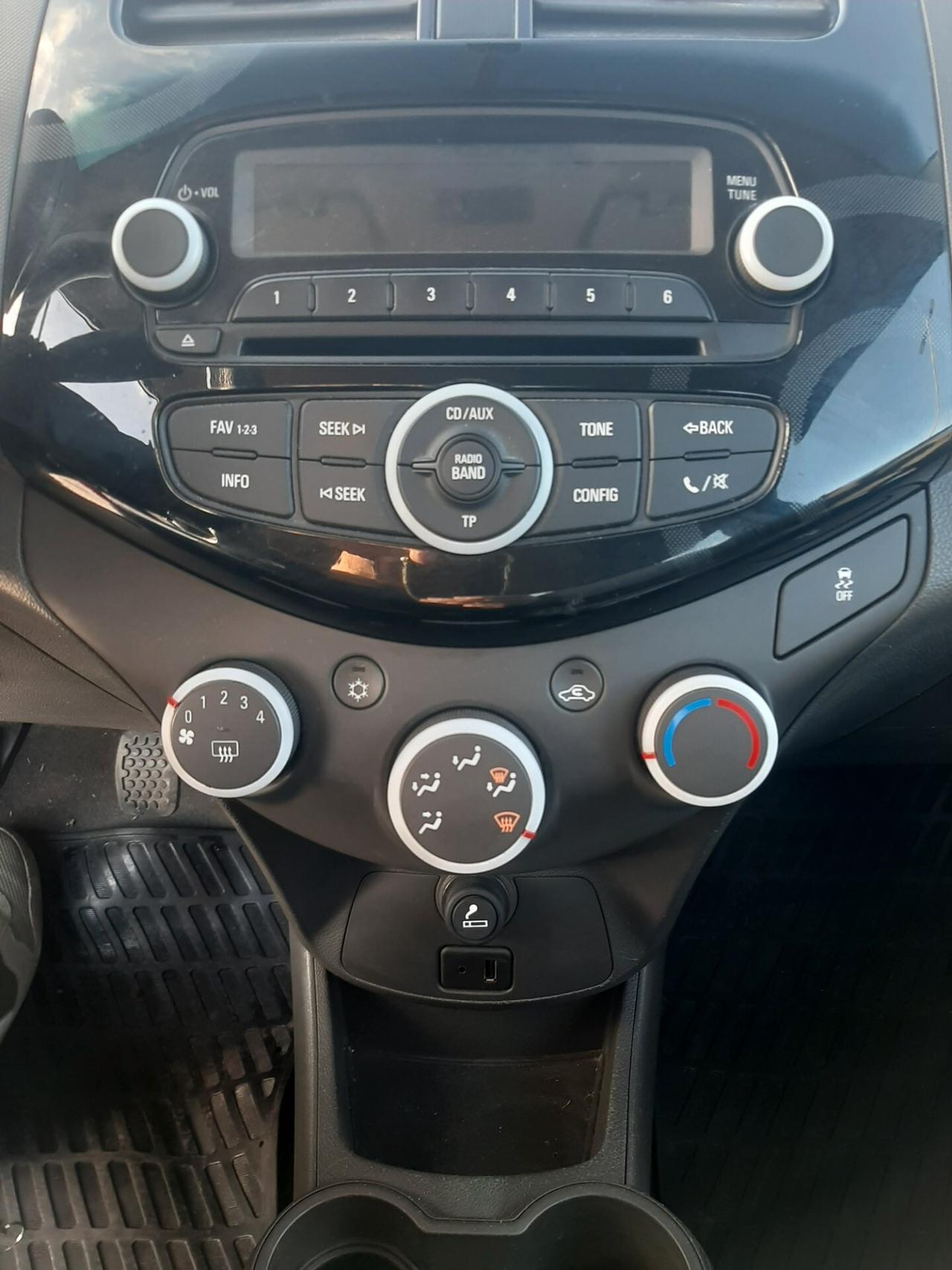 Chevrolet Spark Special Edition Bubble My'14