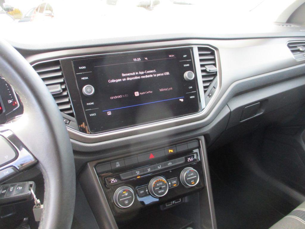 Volkswagen T-Roc 1.6 TDI Style - CarPlay/Display/CruiseAdattivo