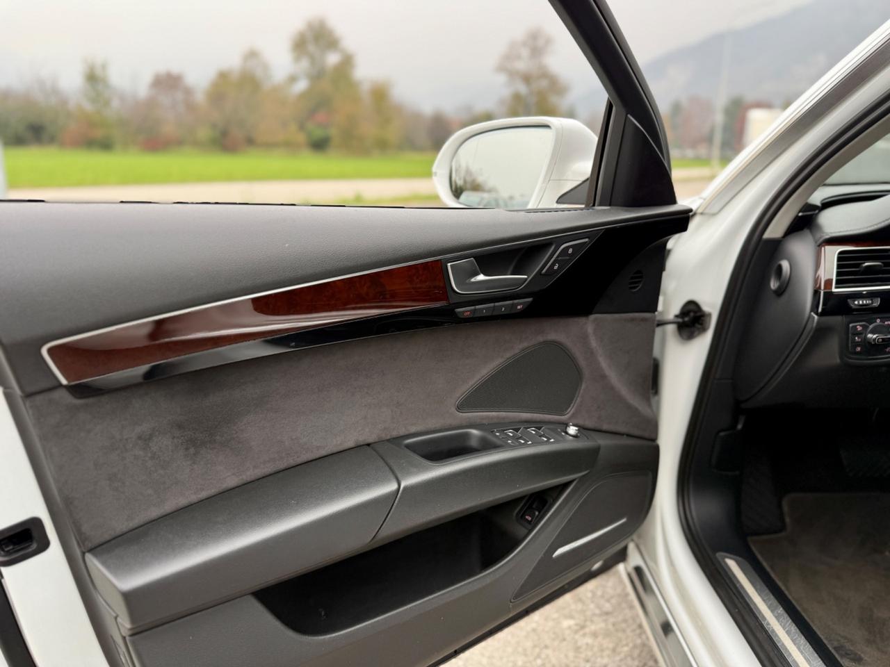 Audi A8 4.2 V8 TDI quattro tiptronic 150’000KM