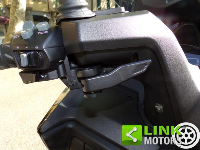 KYMCO Xciting 400i s 400 VS- ABS con TCS