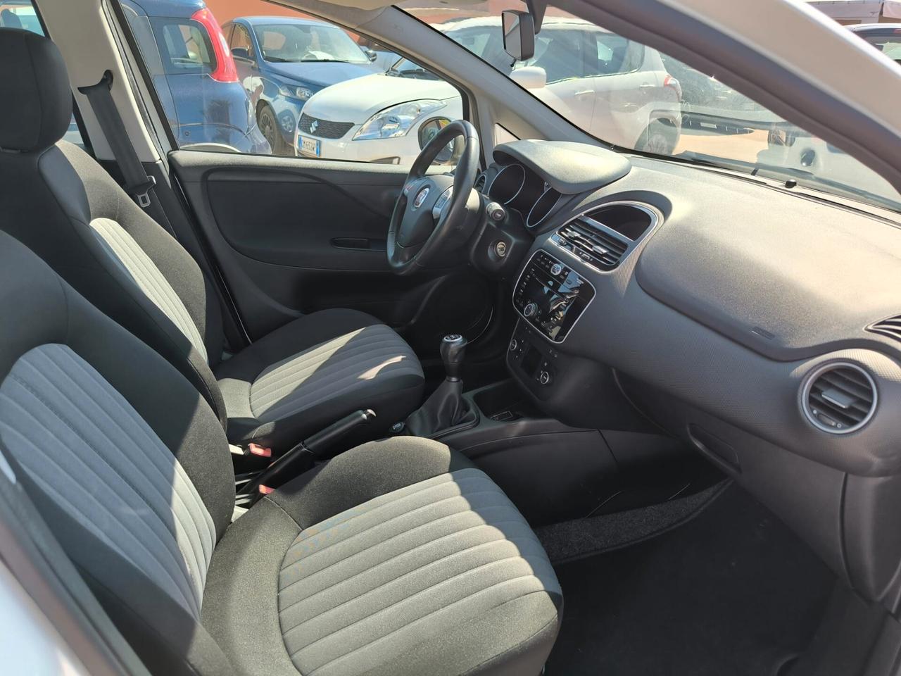 Fiat Punto 1.3 MJT II S&S 95 CV 5 porte Street