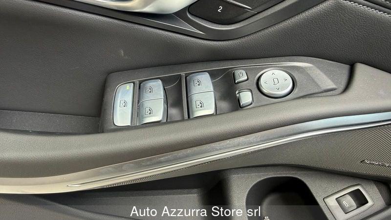 BMW M3 Berlina M3 Competition xDrive auto