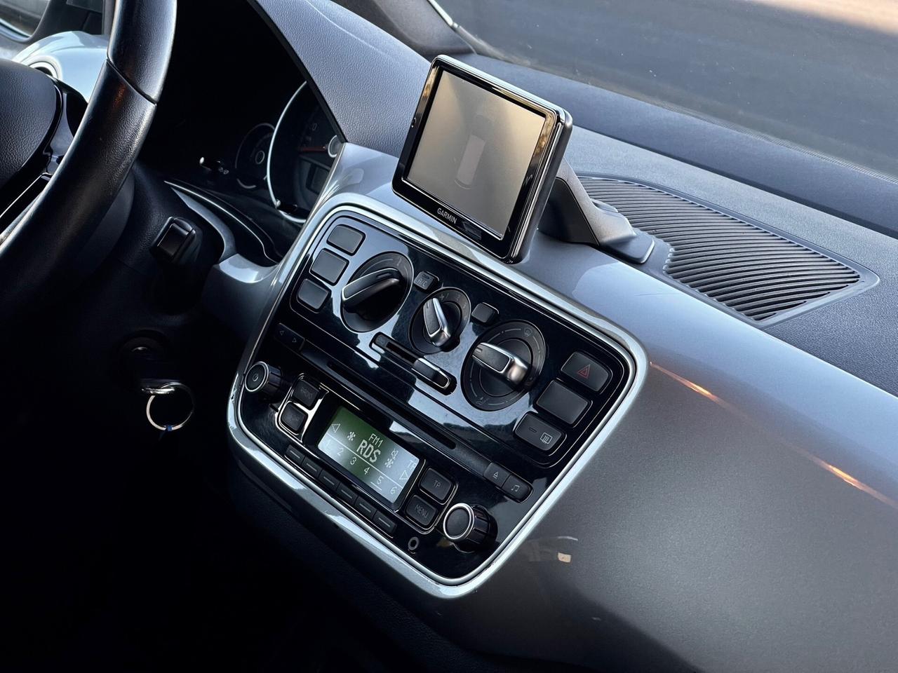 Volkswagen up! 1.0 75 CV 5p. NEOPATENTATI