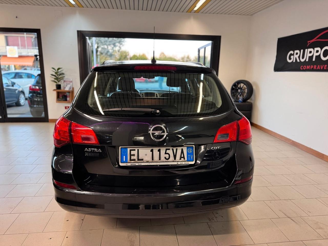 Opel Astra 1.7 CDTI 110CV Sport tourer Cosmo