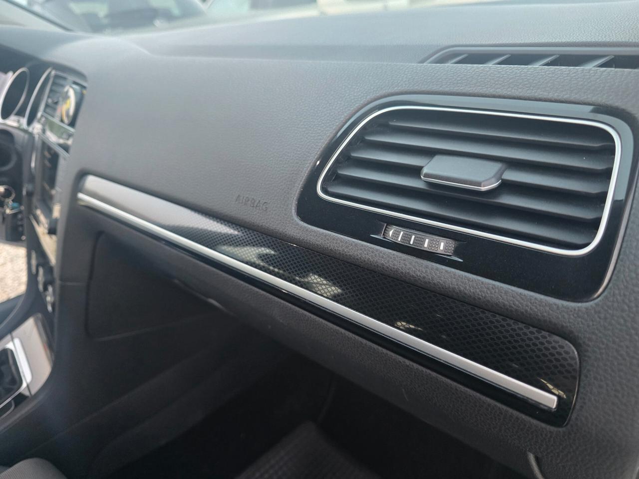 Volkswagen Golf 1.6 TDI 110 CV 5p. Business BlueMotion Technology