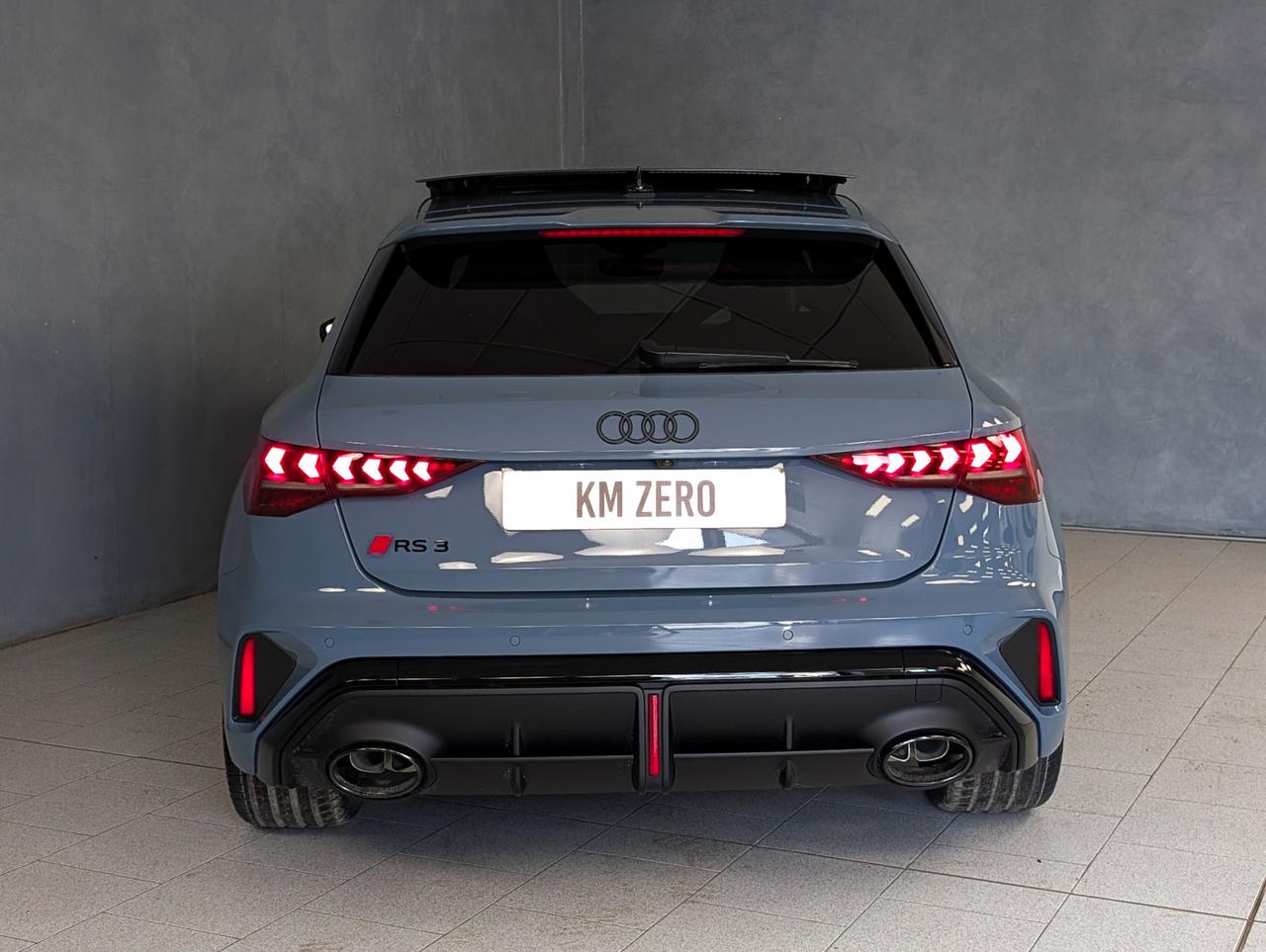 Audi 2.5 TFSI quattro S-tronic