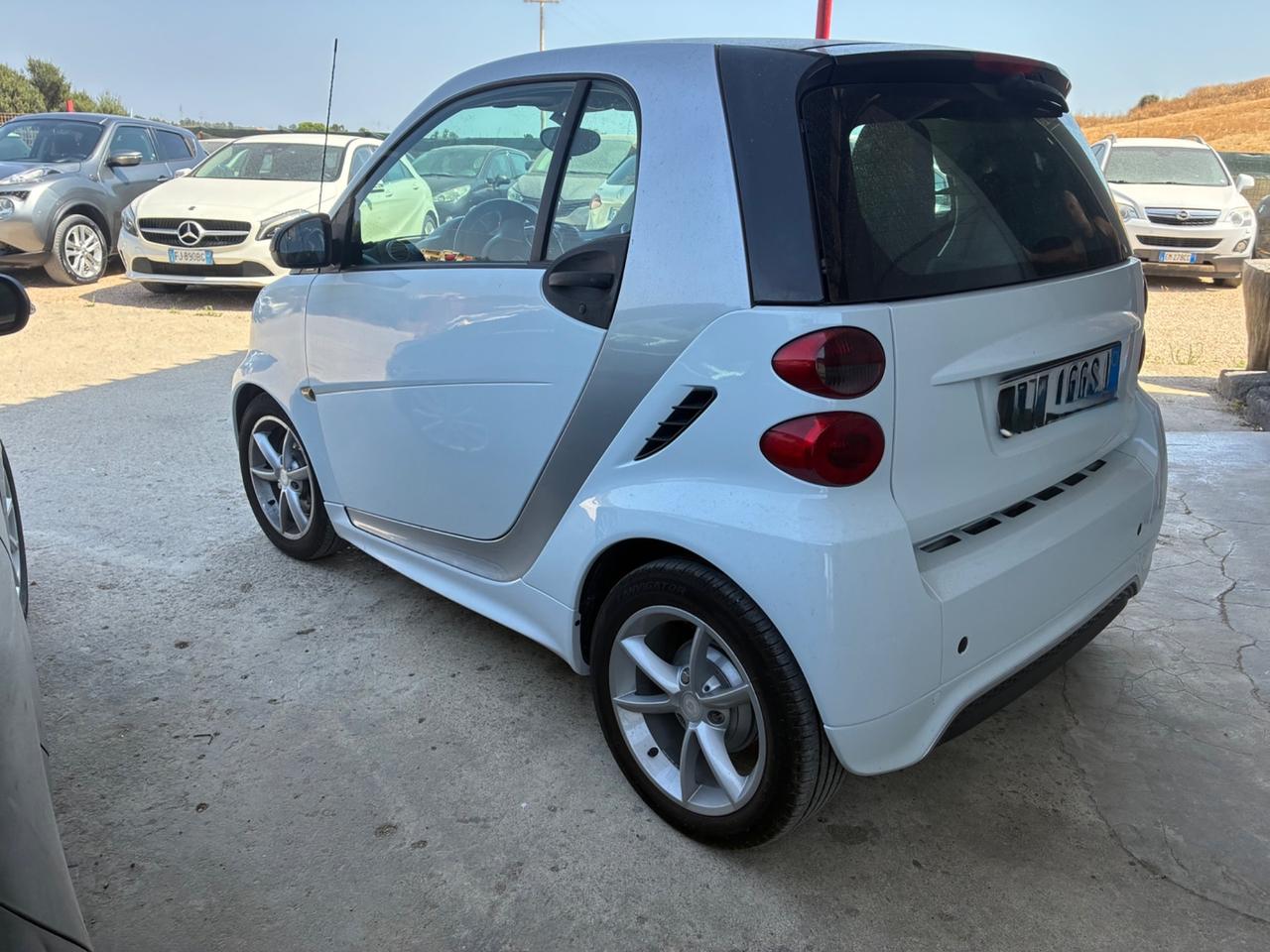 Smart ForTwo 1000 52 kW coupé limited two