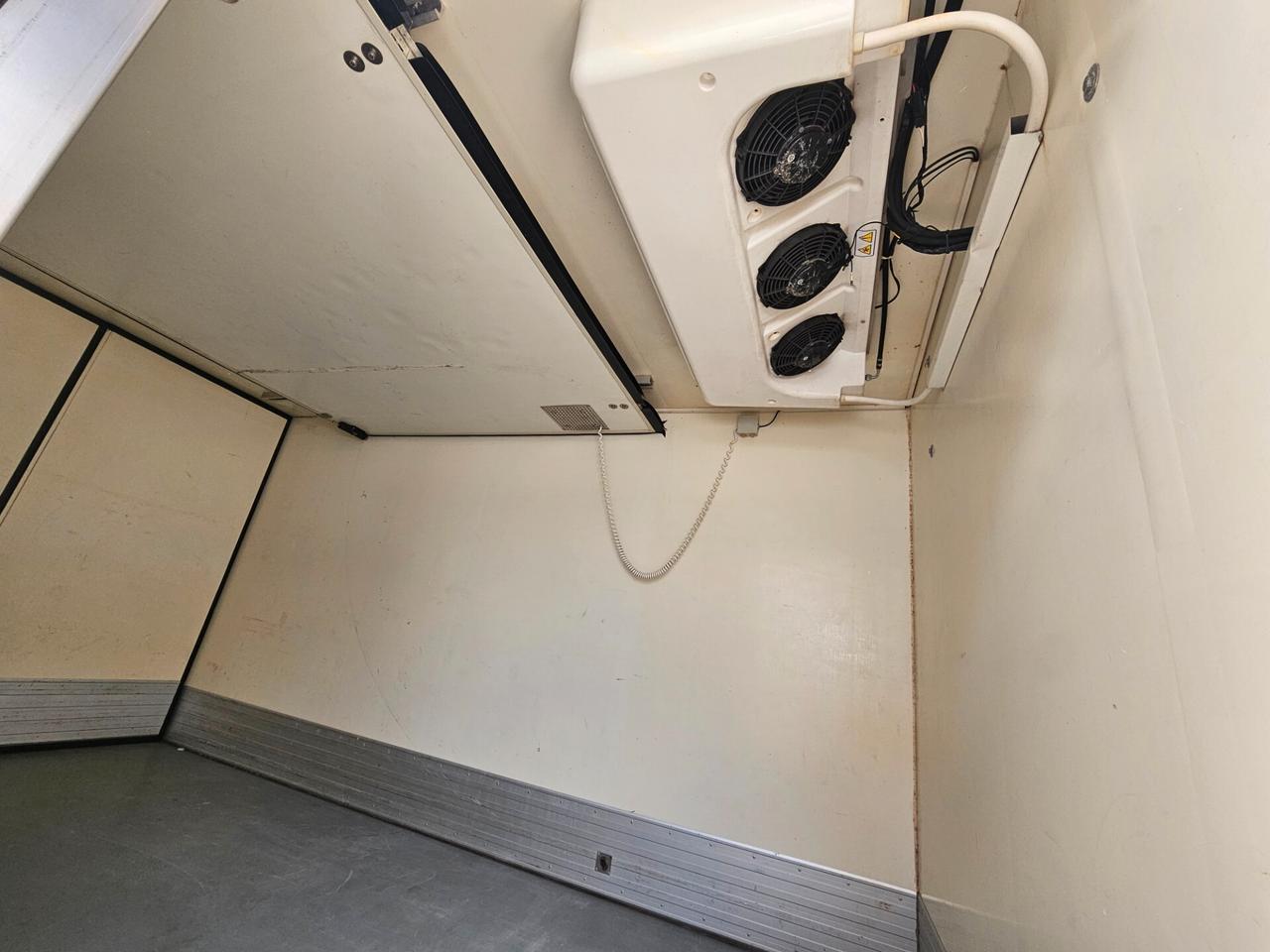 CELLA FRIGO PER IVECO DAILY-2017