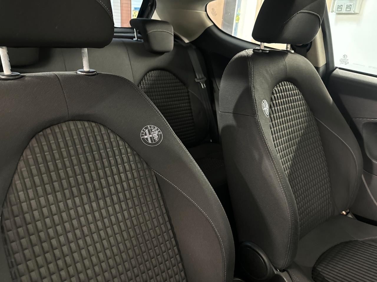 Alfa Romeo MiTo 1.4 (79cv) EURO5