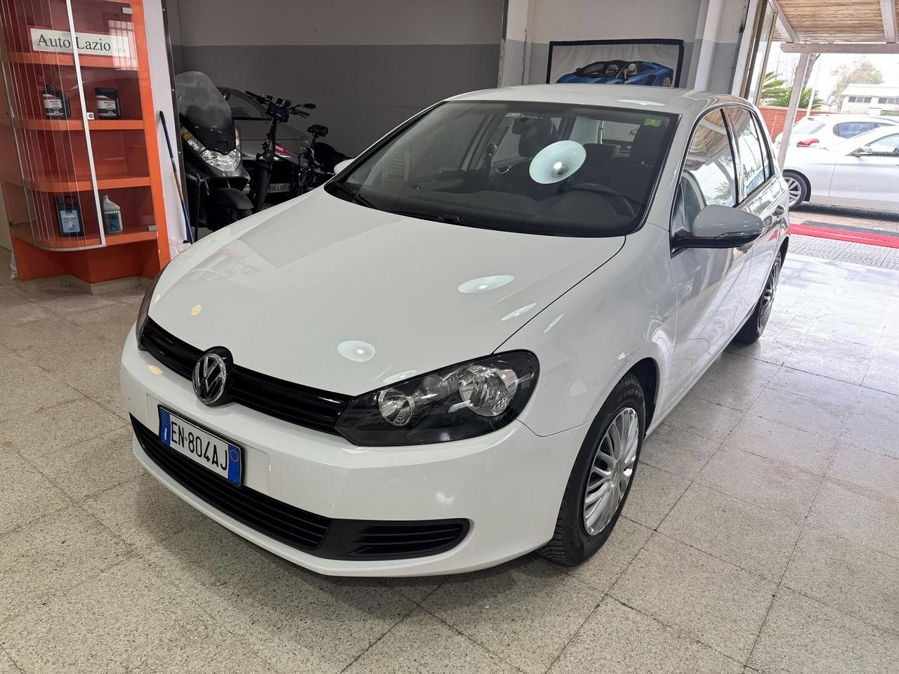 Volkswagen GOLF 6 TDi 1.6 CC. 105 cv.