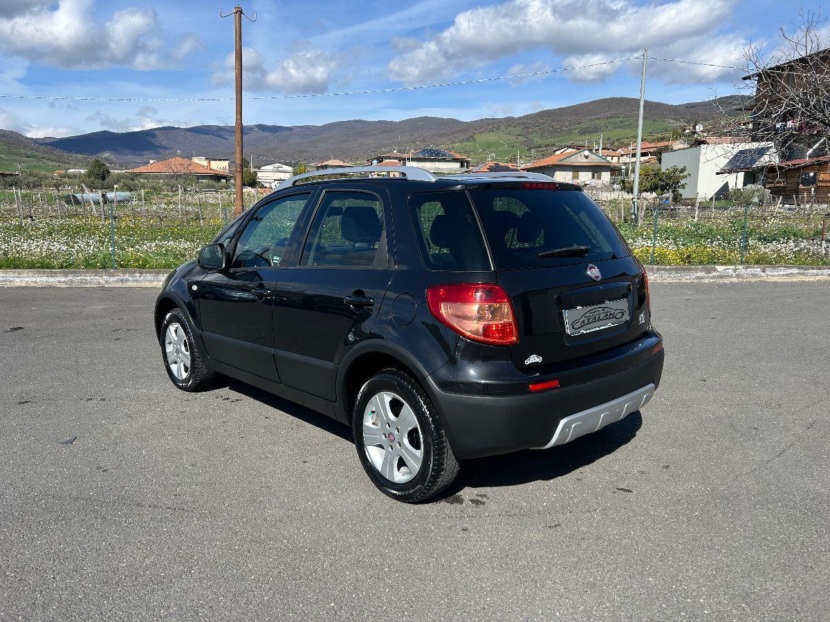 FIAT - Sedici - 1.9 MJT 4x4 Dynamic