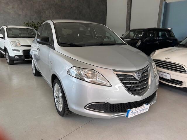 Lancia Ypsilon 1.2 69 CV 5 porte GPL Ecochic Gold