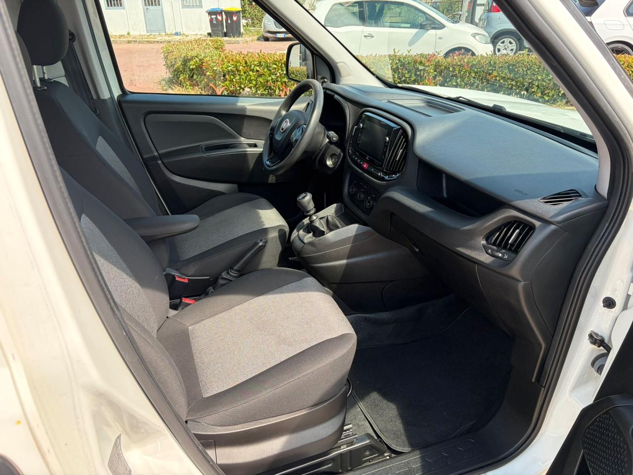 FIAT DOBLO 1.6MJT 105CV E6D-I 2022