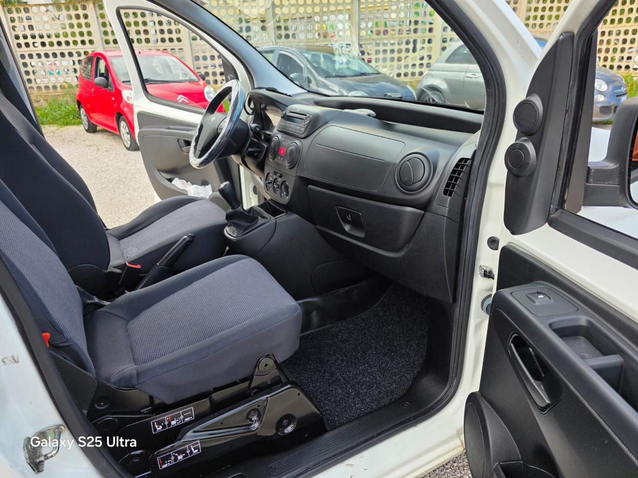 Peugeot Bipper 1.3 HDi 80CV Furgone Premium 2017