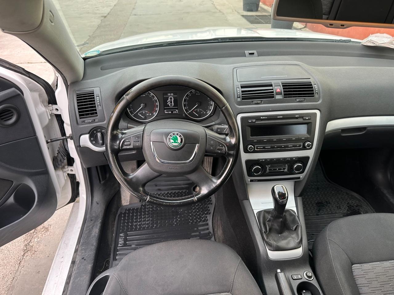 Skoda Octavia 1.6 TDI 4x4 Euro 5 - 2011