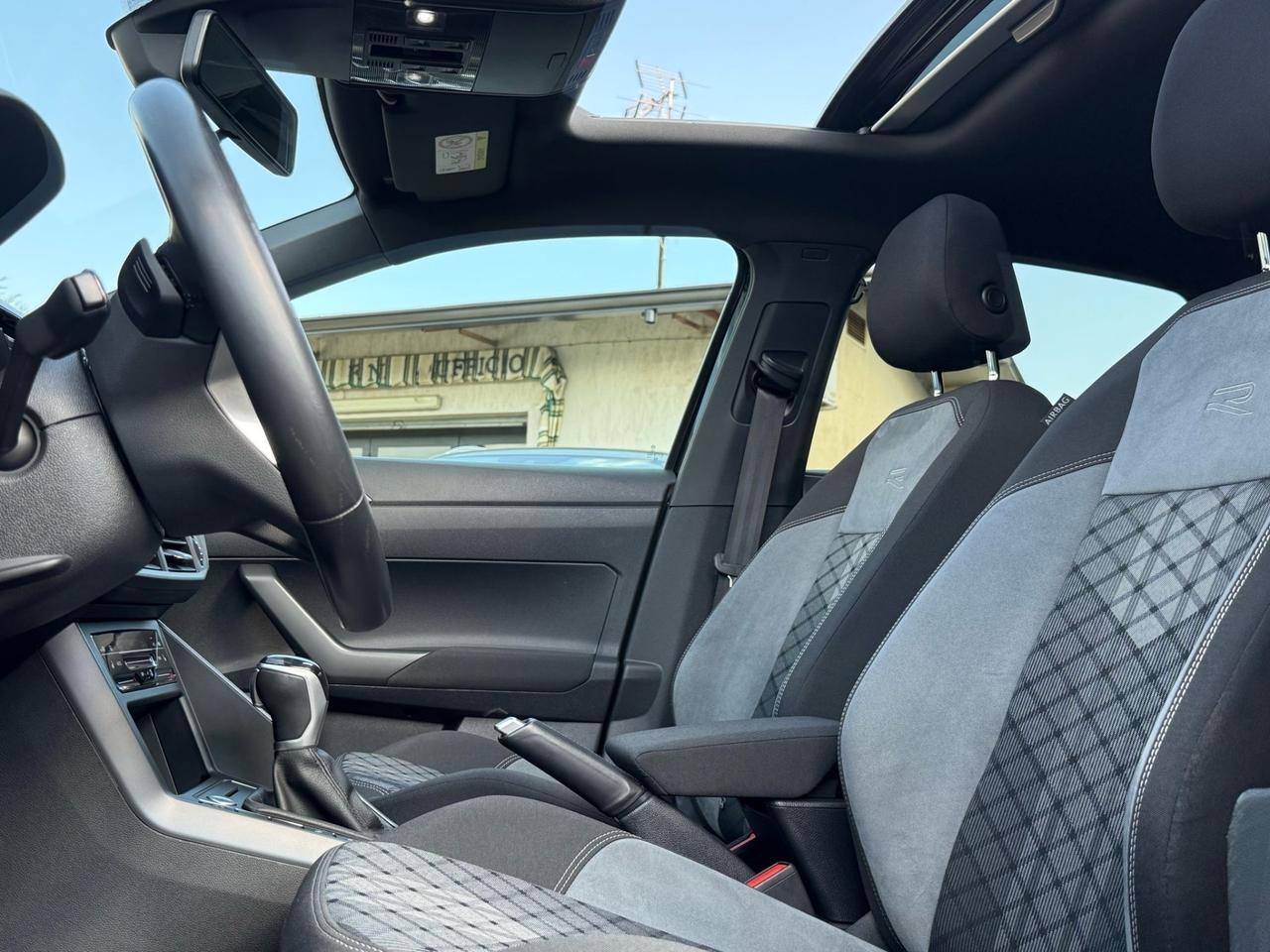 Volkswagen Polo 1.0 TSI DSG R-Line Tetto Apribile