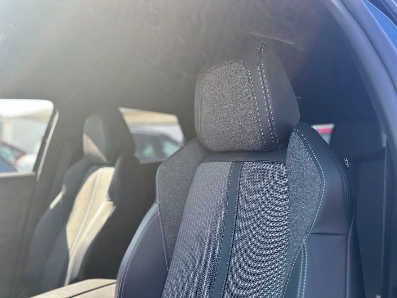 PEUGEOT 3008 II 2021 - 3008 1.2 puretech t Allure Pack s&s 130cv