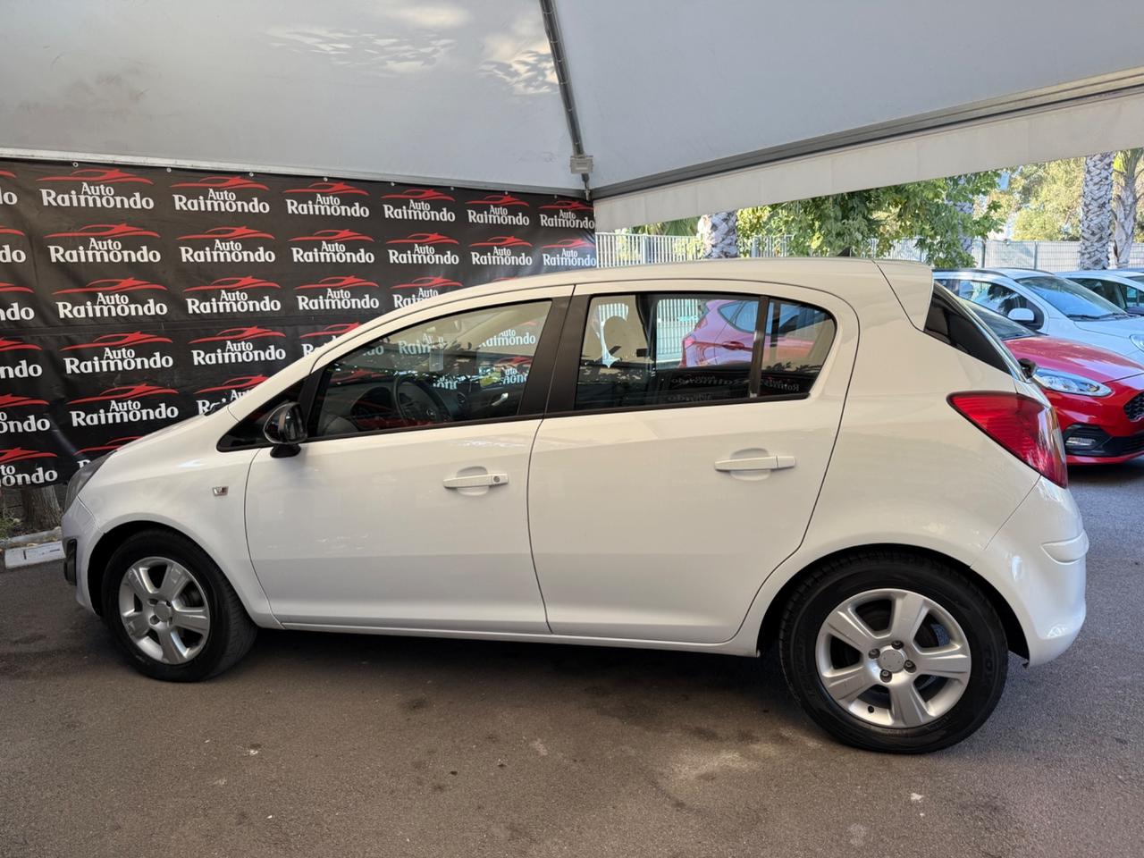 Opel Corsa 1.2 85CV 5 porte GPL-TECH Edition