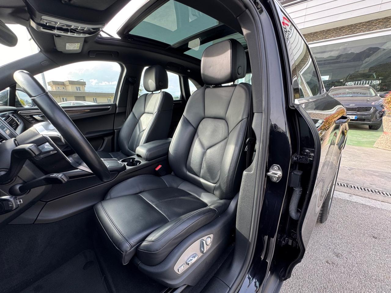 Porsche Macan 3.0 S Diesel, Tetto, Retrocamera, Km Certificati