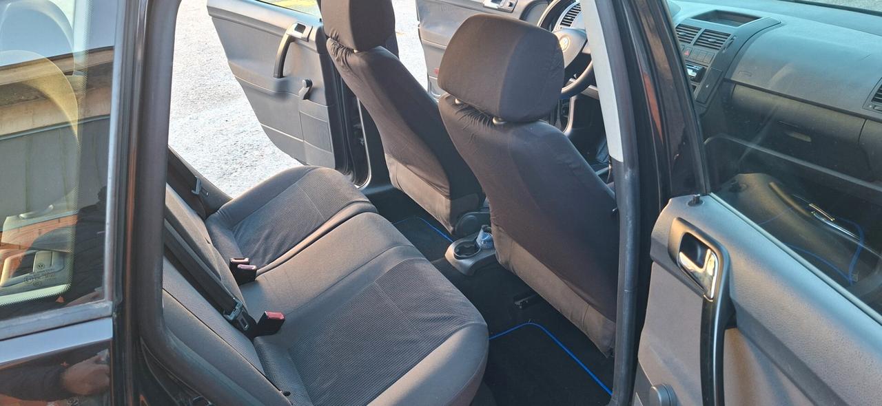 Volkswagen Polo 1.4/80CV 16V 5p. Comfort. BiFuel G