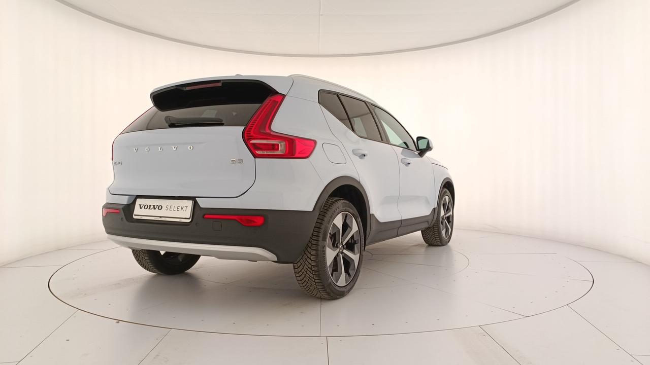 VOLVO XC40 2.0 b3 Core auto