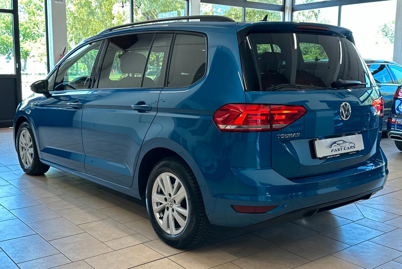 VOLKSWAGEN TOURAN COMFORTLINE DSG *GANCIO*7POSTI*CARPLAY*