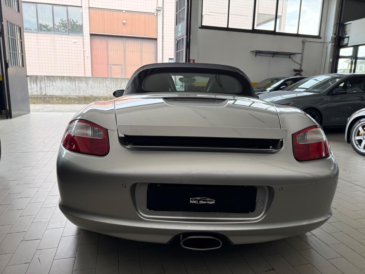 Porsche Boxster 2.7i 24V cat asi- service book