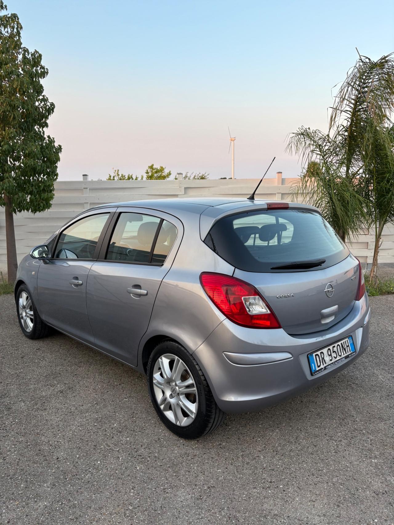 Opel Corsa 1.3 CDTI 5 porte adatta a neopatentati