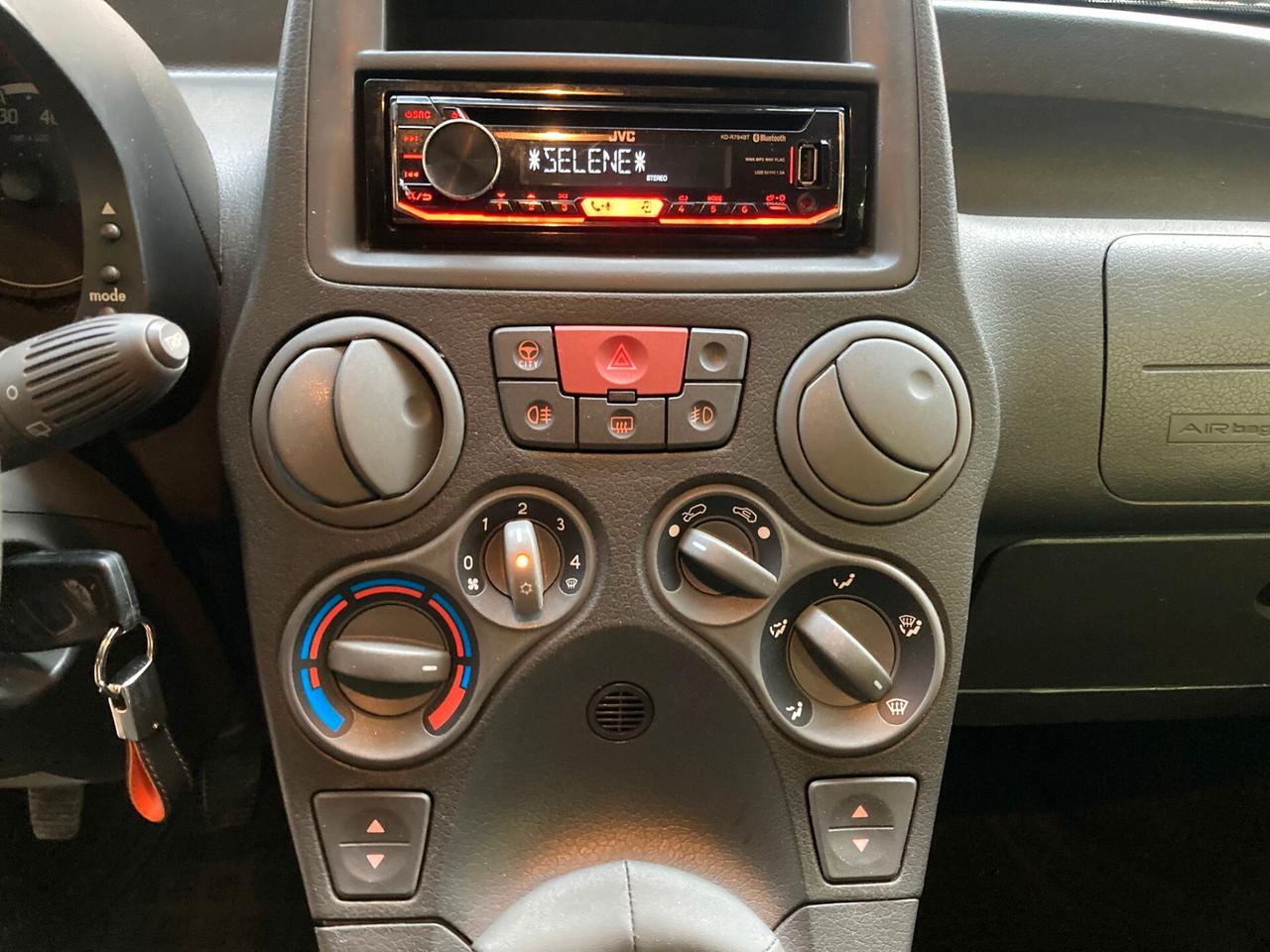 Fiat Panda 1.3 MJT -X NEOPATENTATI- 2011
