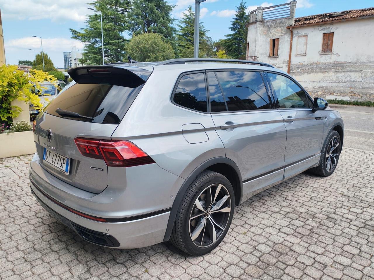 Volkswagen Tiguan Allspace 2.0 TDI SCR DSG 4MOTION Life