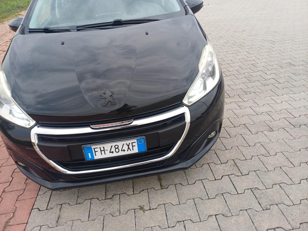 Peugeot 208 BlueHDi 75 S&S 5 porte Active
