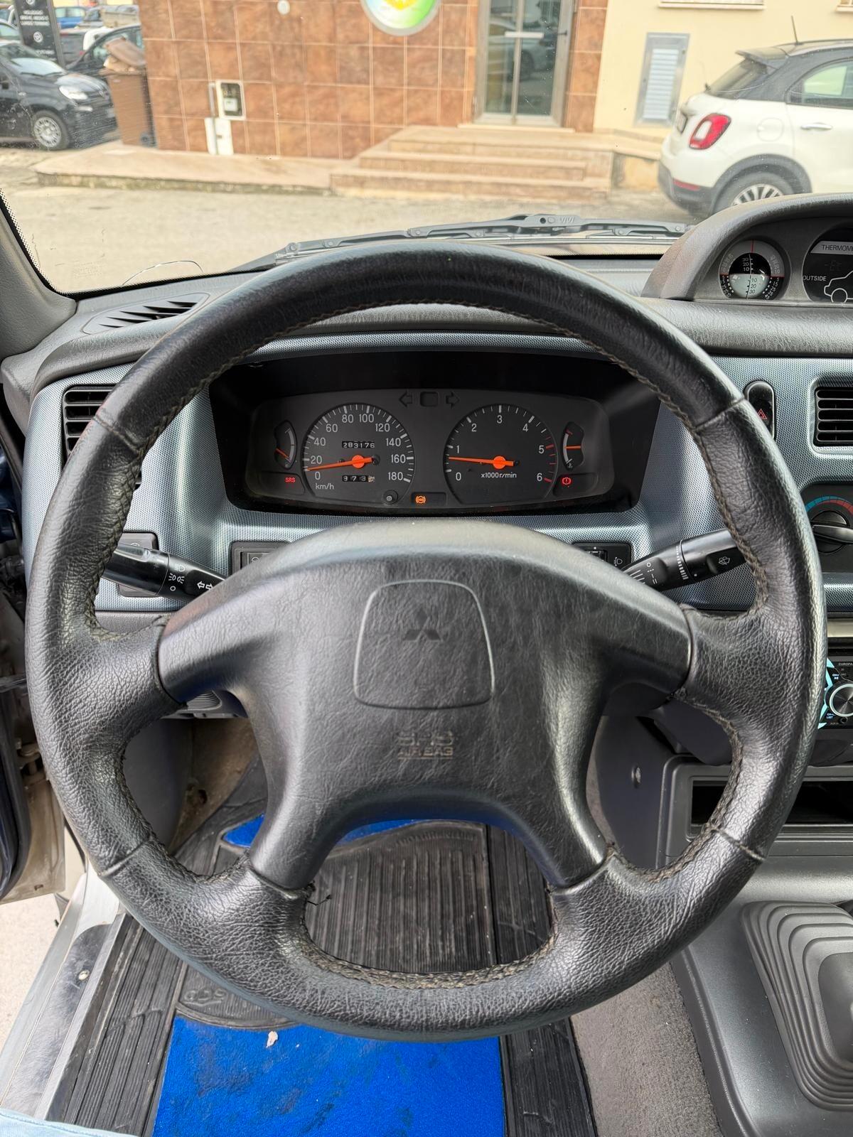 Mitsubishi L200 2.5 TDI 4WD Double Cab