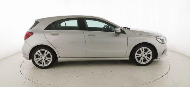 MERCEDES-BENZ A 180 d Automatic Sport