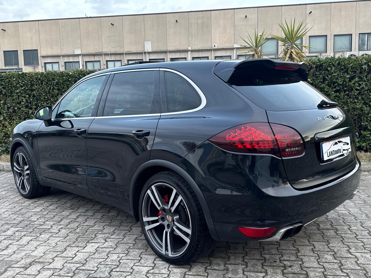Porsche Cayenne 3.0 V6 TDI 245CV PLATINUM EDITION