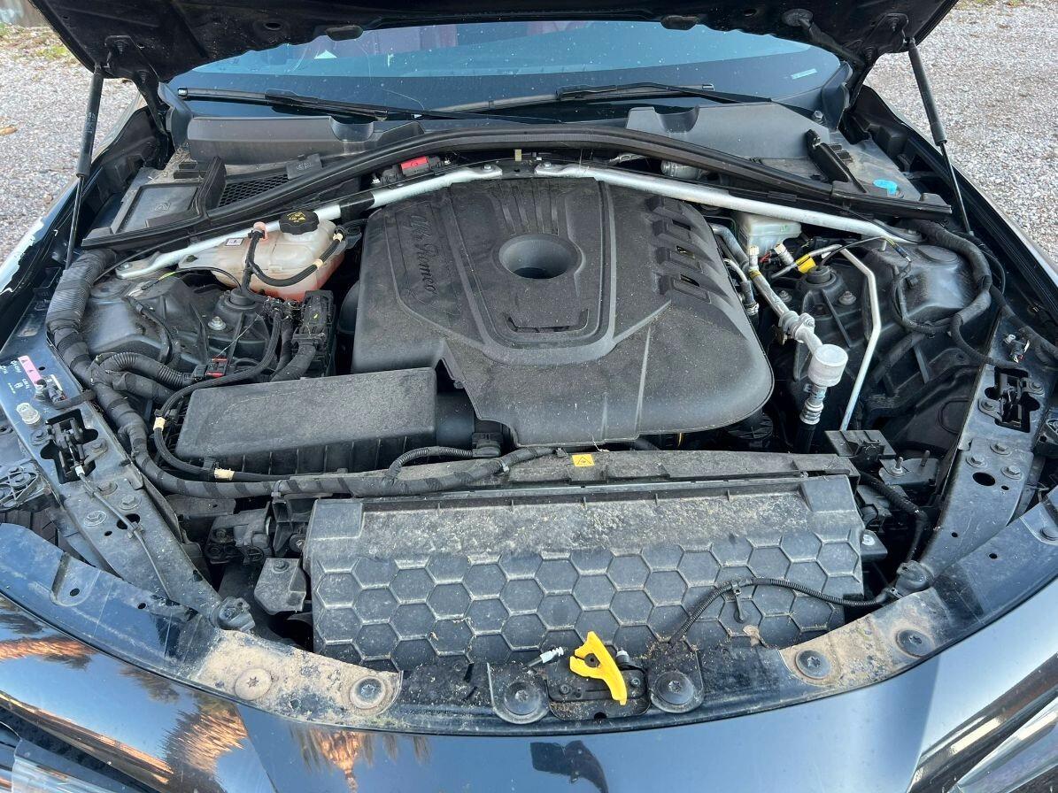 Alfa Romeo Giulia 2.2 Turbodiesel 180 CV AT8 Business Sport Launch Ed.