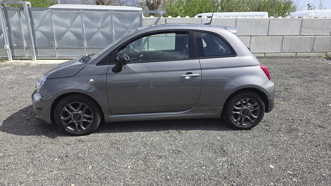 Fiat 500 1.0 Hybrid 70CV SPORT CONNECT