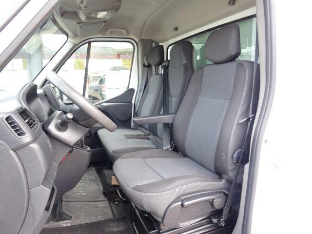 RENAULT Master T35 2.3 dCi 145 TP PL-SL-RG Gran Volume 22 Ice Plu