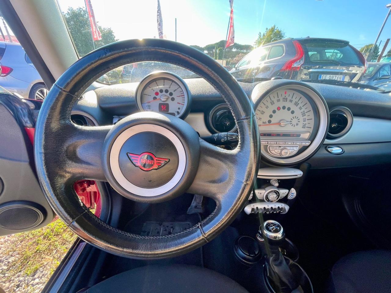 Mini 1.4 16V One Chili