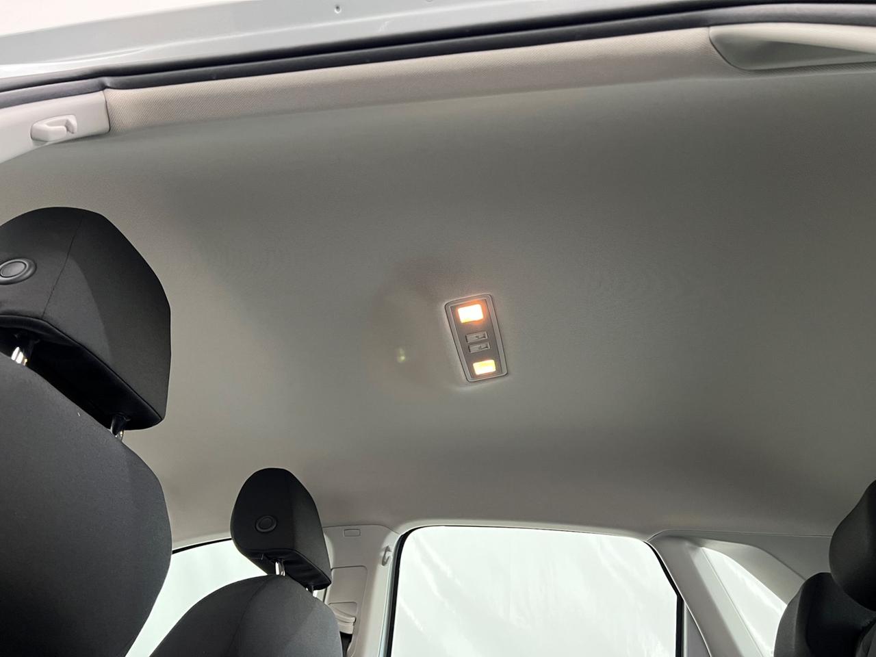 VOLKSWAGEN Polo VI 2017 Polo 5p 1.0 mpi Comfortline 75cv