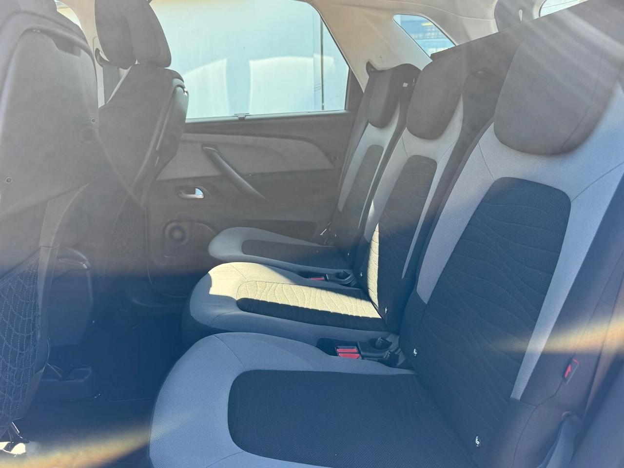 Citroen C4 Picasso 1.6 e-HDi 115 Exclusive