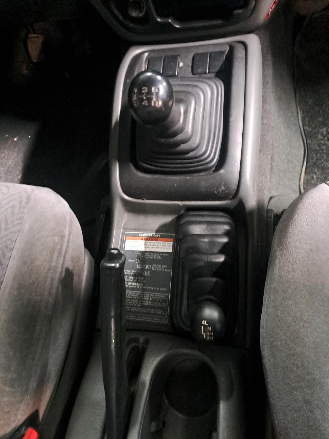 Suzuki Grand Vitara 1.6i 16V cat 3 porte