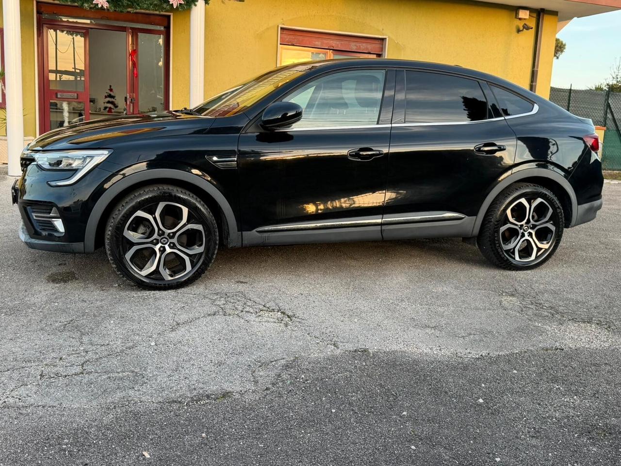 Renault Arkana Hybrid E-Tech Intens