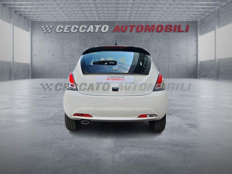 Lancia Ypsilon Ypsilon 1.0 firefly hybrid Platino s&s 70cv