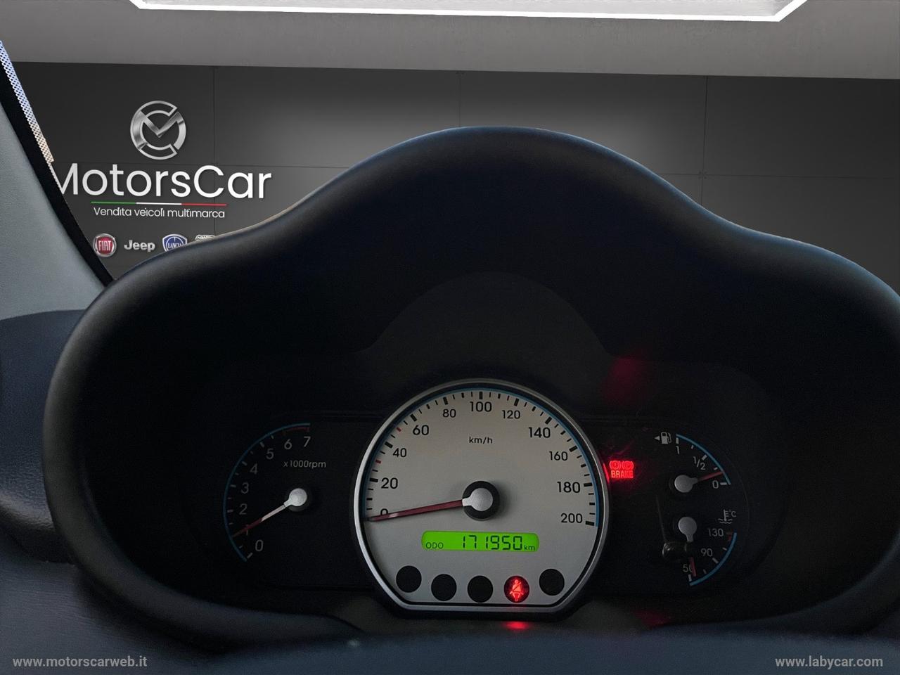 HYUNDAI i10 1.1 12V Active