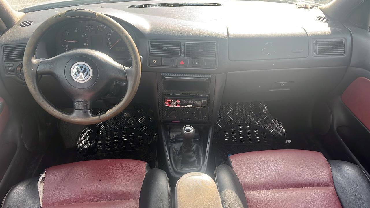 Volkswagen Golf 1.9 TDI/110 CV cat 5p.aut. Highline