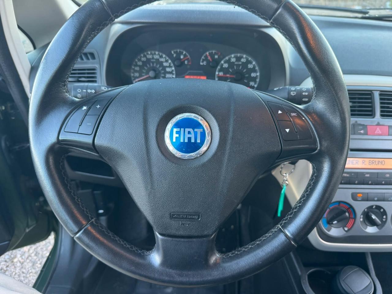 Fiat Grande Punto 1.4 5 porte SOLO 102.000 KM