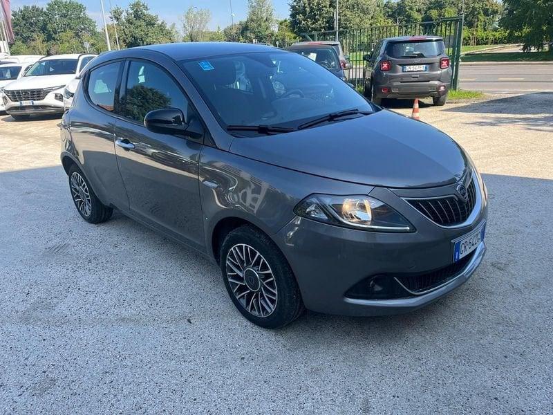 Lancia Ypsilon Ypsilon 1.0 FireFly 5 porte S&S Hybrid Gold Plus
